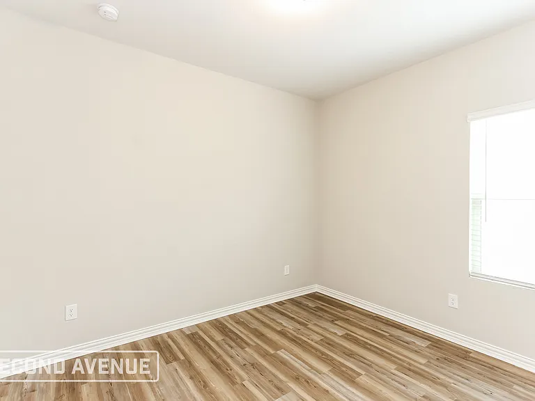 1431 Rolling Fox Dr — Photo 12
