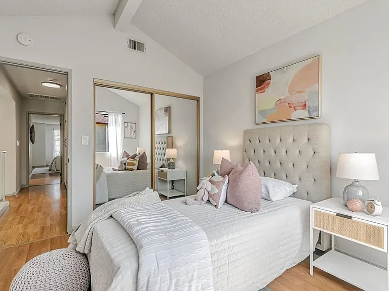 4772 Mendocino Ter — Photo 11