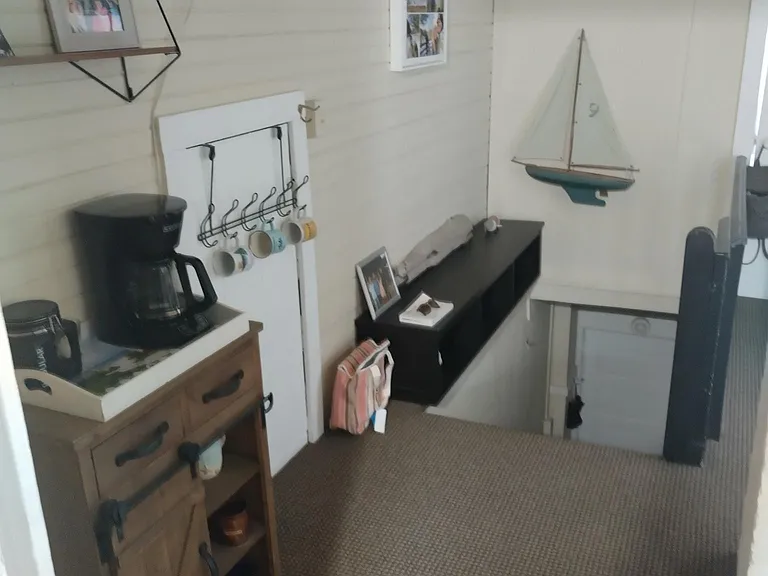 217 Alden St — Photo 26
