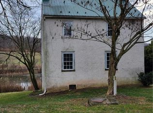 5743 W Mill Hill Rd, East Greenville, PA 18041