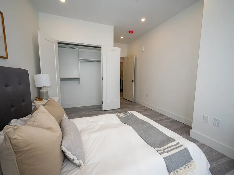 307 Prince Albert Rd — Photo 75