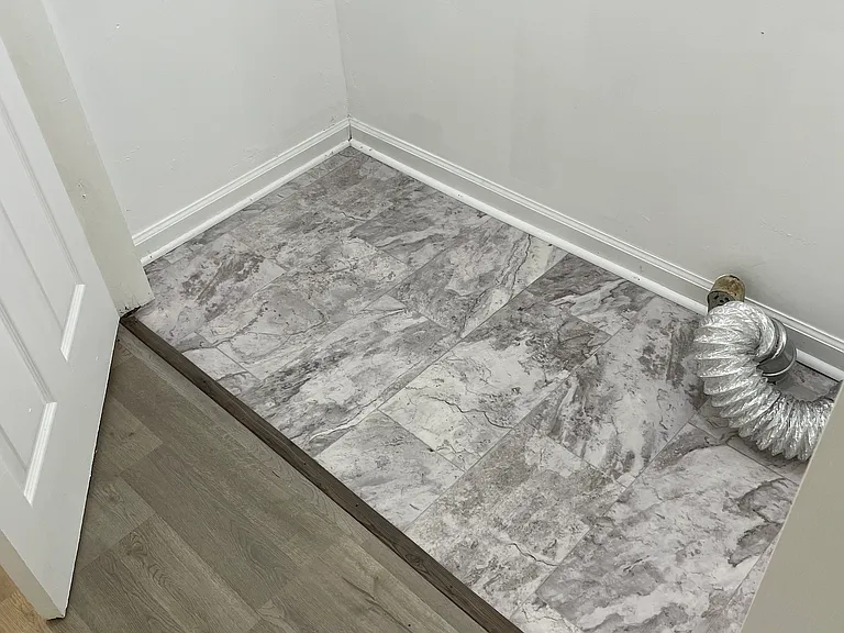 409 Dickens Ave — Photo 12