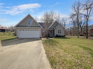 664 Fuller Mill Rd, Thomasville, NC 27360