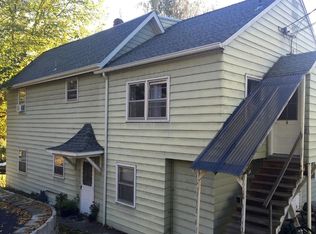 210 E 1st St APT 3, Moscow, ID 83843