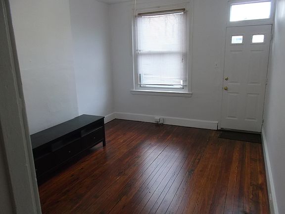 4th image of 1-1612 E Hewson St
