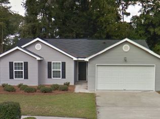 102 Five Oaks Ct, Savannah, GA 31406