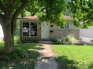 7134 Rabenberg Pl, Saint Louis, MO 63143