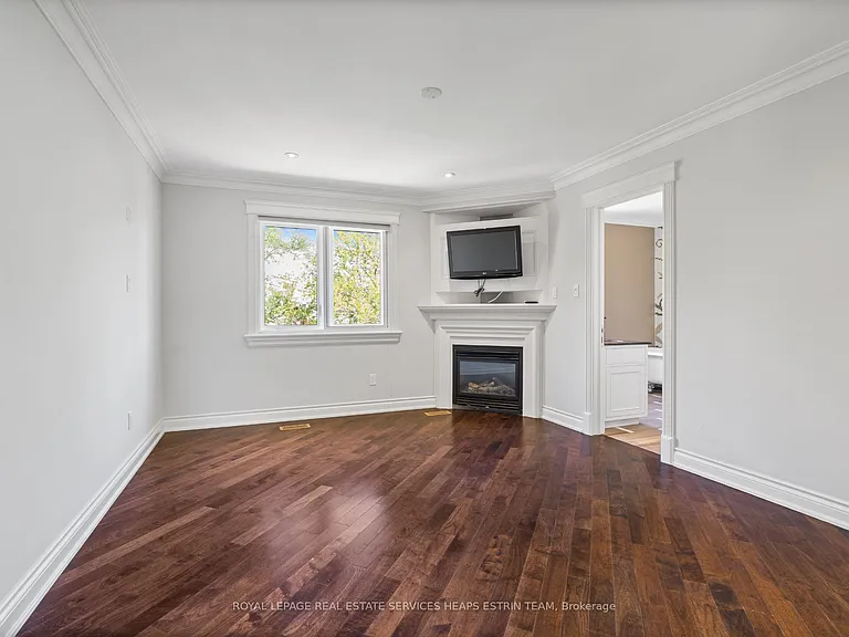 110 Parklea Dr — Photo 10