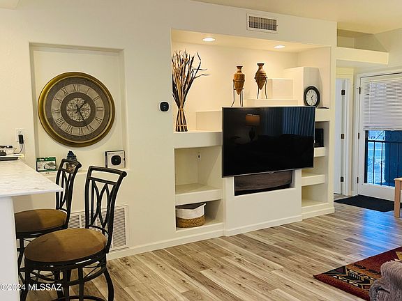 3rd image of 655 W Vistoso Highlands Dr APT 117