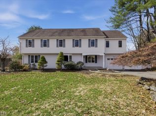23 Lingert Ave, Clinton Town, NJ 08809