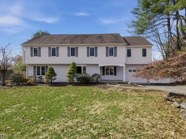 23 Lingert Ave, Clinton Town, NJ 08809