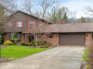 2832 Rhett Dr, Dayton, OH 45434