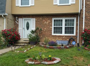 6433 Silver Ridge Cir, Alexandria, VA 22315