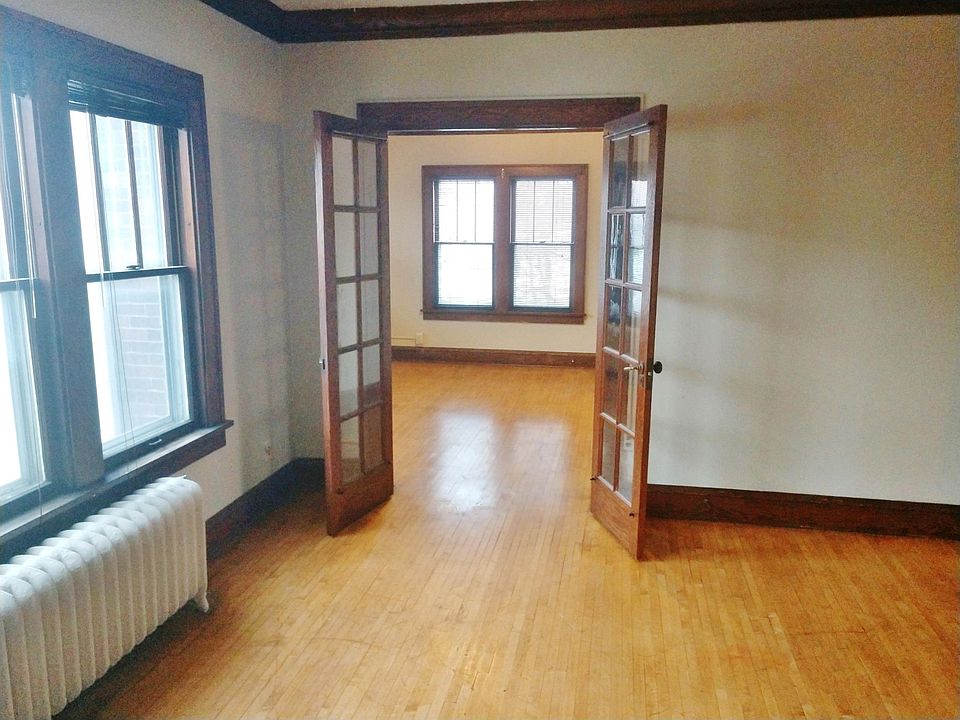 Building Photo 5