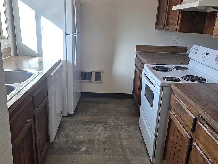 1669 Salishan St SE #1 — Photo 9
