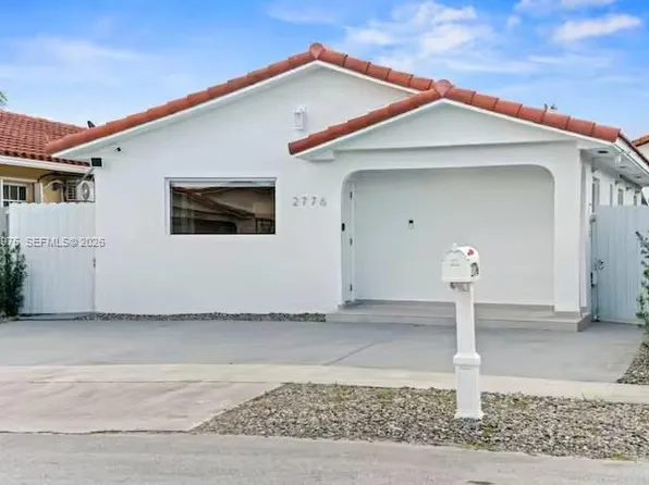 2776 W 71st Pl, Hialeah, FL 33016