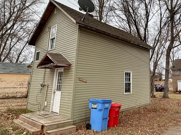301 5th, Bovey, MN 55709