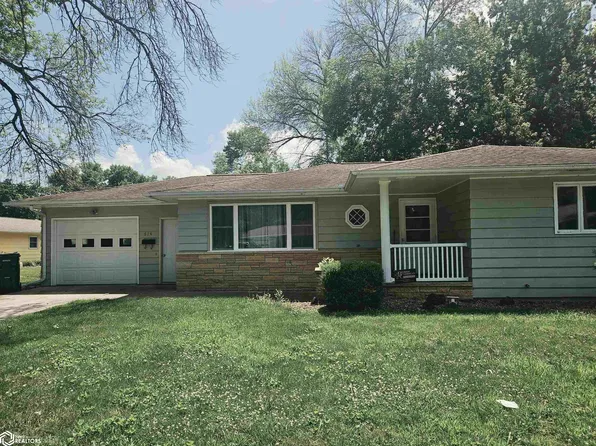 614 Bell Ct, Algona, IA 50511