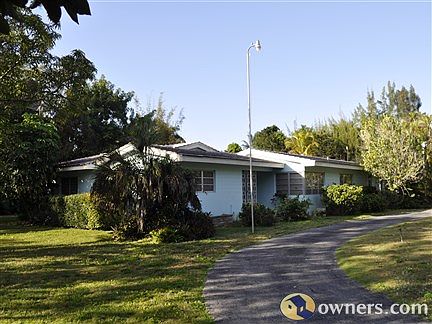 View of East side of Circle Driveway
