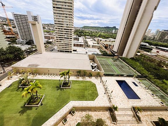2nd image of 2499 Kapiolani Blvd APT 1503