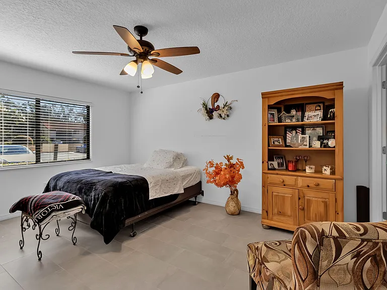 5749 Gardens Dr #5749 — Photo 9