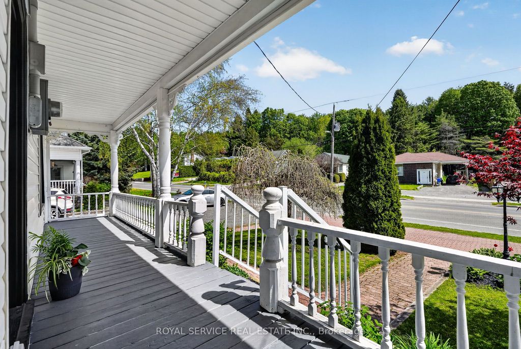 28 George St, Brighton, ON - View 3