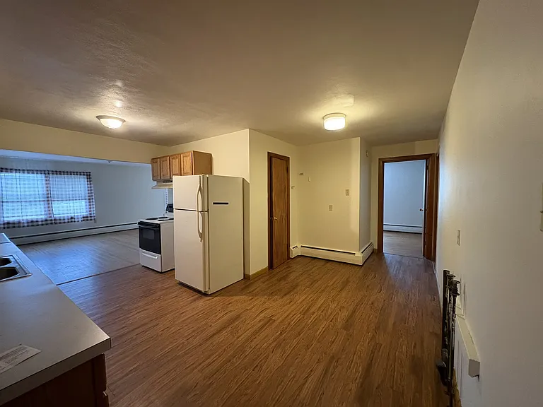 202 Hogan Blvd #2 — Photo 5