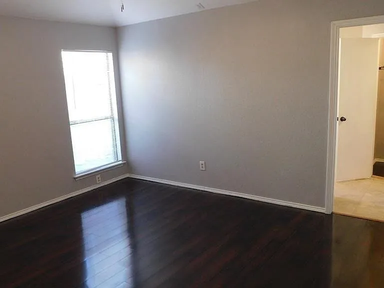8232 Meadowbrook Dr — Photo 97