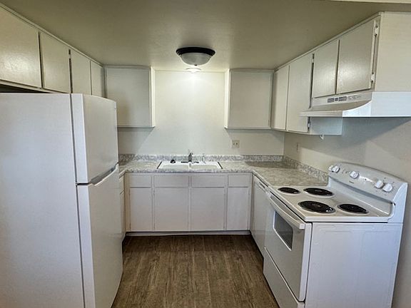 3rd image of 350 Alder St Unit 2