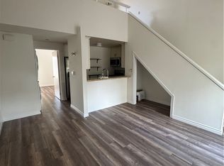 389 Orange Blossom, Irvine, CA