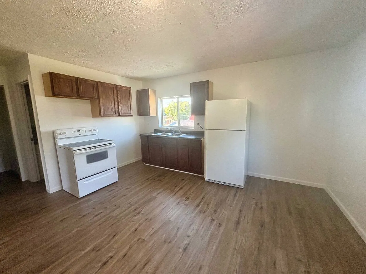 1 bed, 1.0 bath, 1200 sqft, $750 — Photo 4