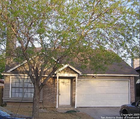 1st image of 3092 BEACON FIELD DR