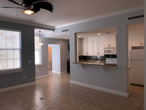4th image of 1560 Lake Baldwin Ln APT A