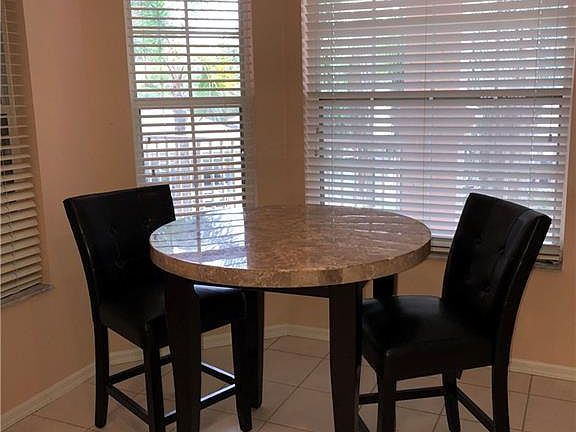 3rd image of 9170 Southmont Cv APT 206