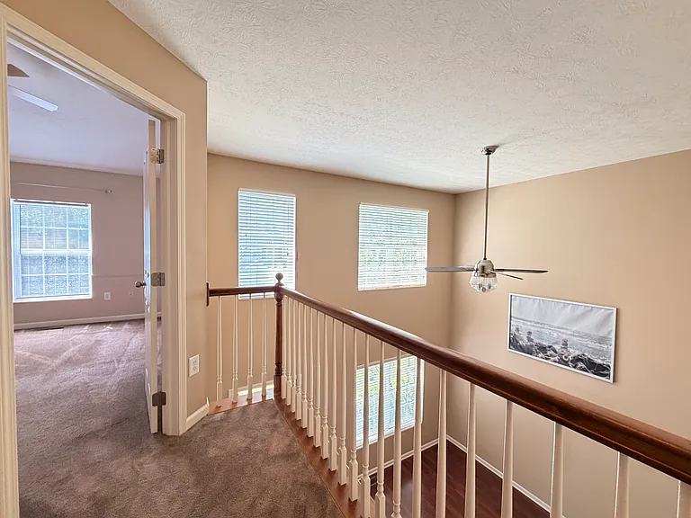 7408 Cayman Ln — Photo 15