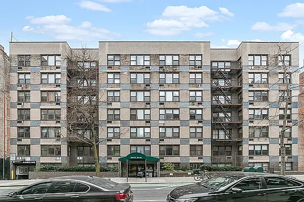 Rented by MNS | media 10