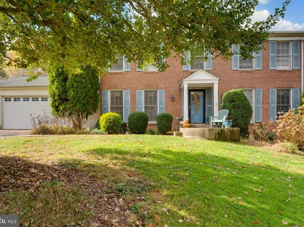 9723 Counsellor Dr, Vienna, VA 22181