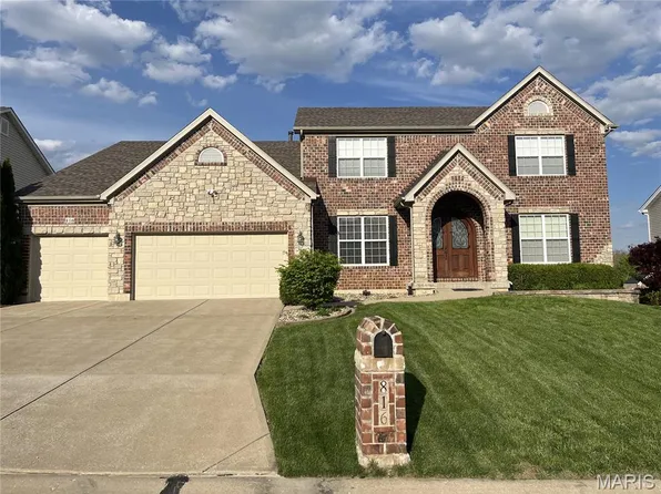 816 Aston Way Dr, O'Fallon, MO 63368