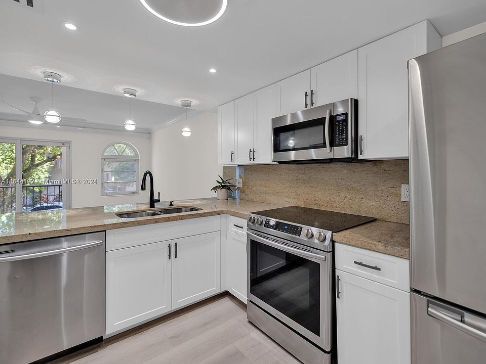 1st image of 338 Majorca Ave APT 206
