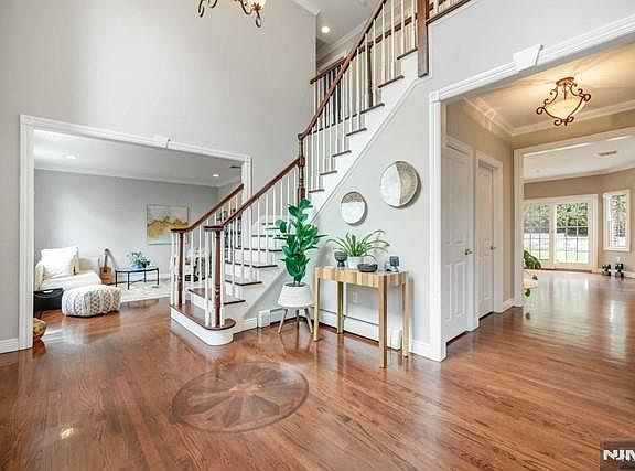 4th image of 57 Merrifield Way