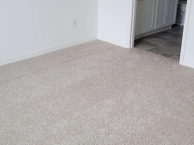 2740 Hogan Dr — Photo 12