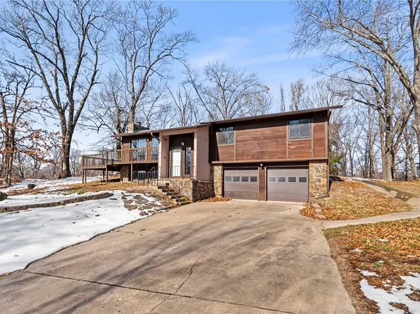 14 London Dr, Bella Vista, AR 72715