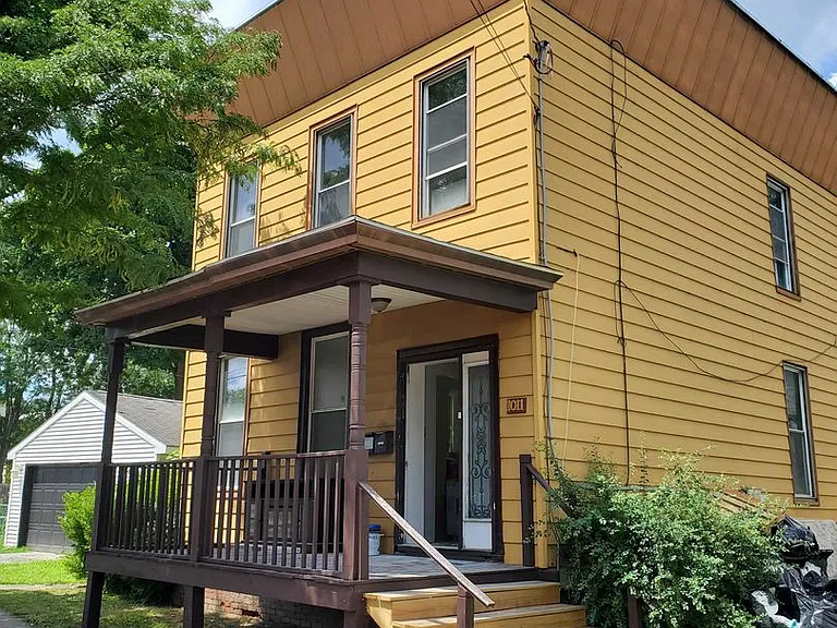 1011 19th St (Watervliet) — Photo 13