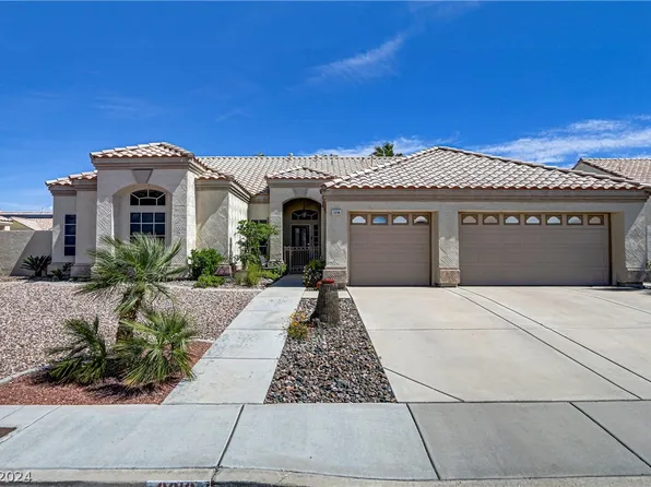 3210 Sterlingshire Dr, Las Vegas, NV 89146