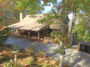 219 Lakeview Dr, Hayesville, NC 28904