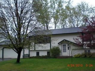 2617 Louisa Ave, Mounds View, MN 55112