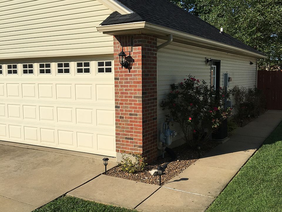 1st image of 3176 Avenue Of The Park