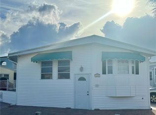 310 Nettles Blvd, Jensen Beach, FL 34957