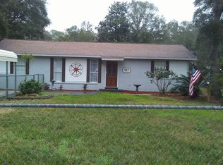 167 Persimmon St, Freeport, FL 32439