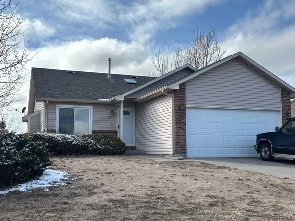 1610 S Trail Way Rd, Cheyenne, WY 82007